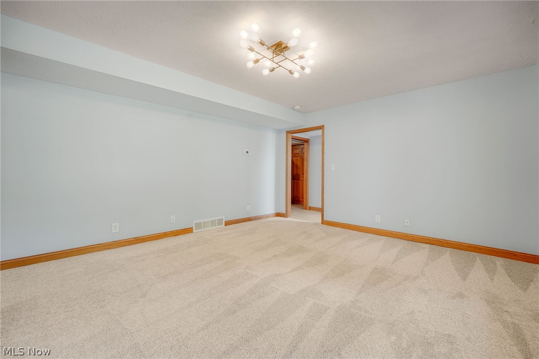 7487 King Memorial Road Mentor OH 44060