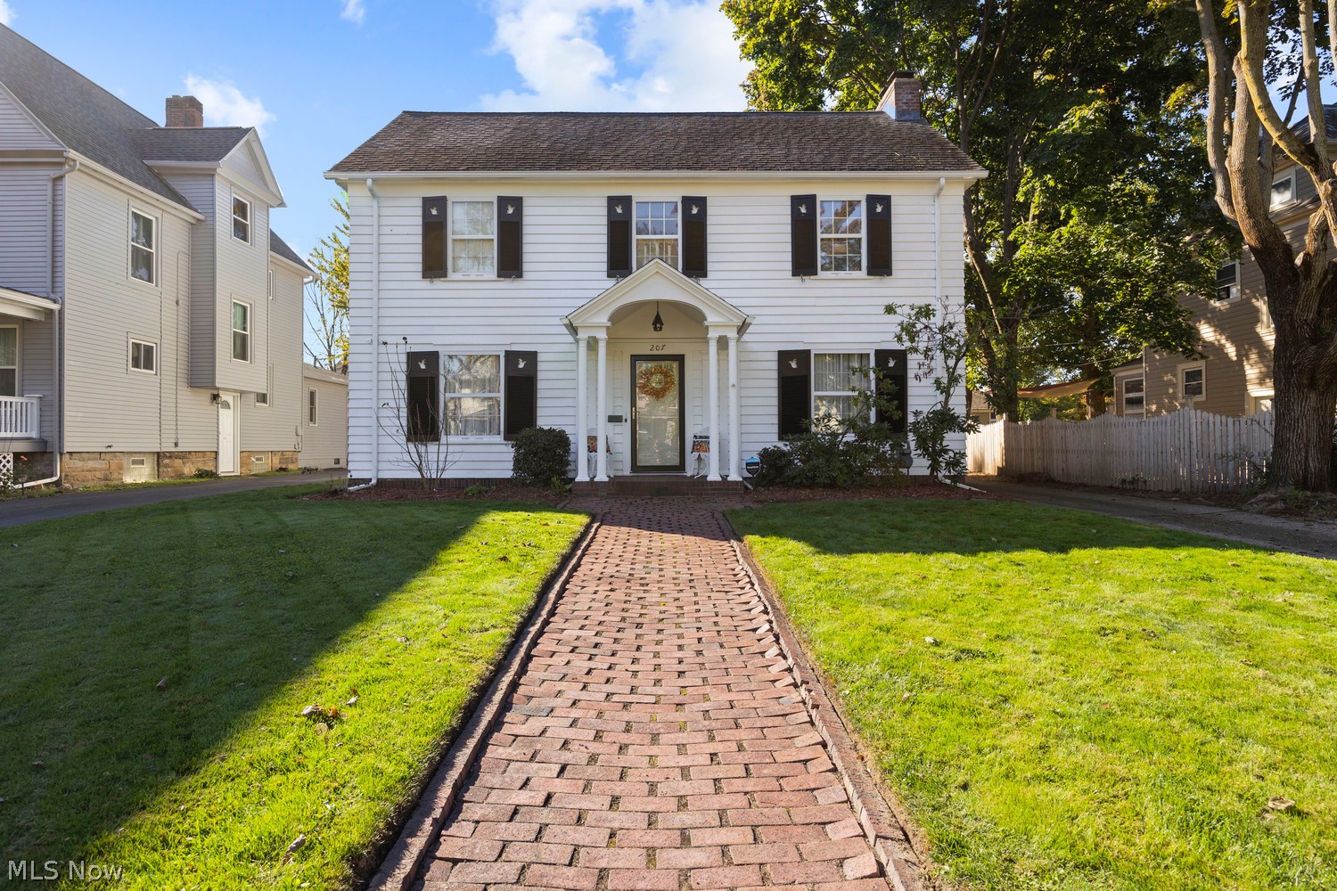 207 Eastern Heights Boulevard Elyria OH 44035
