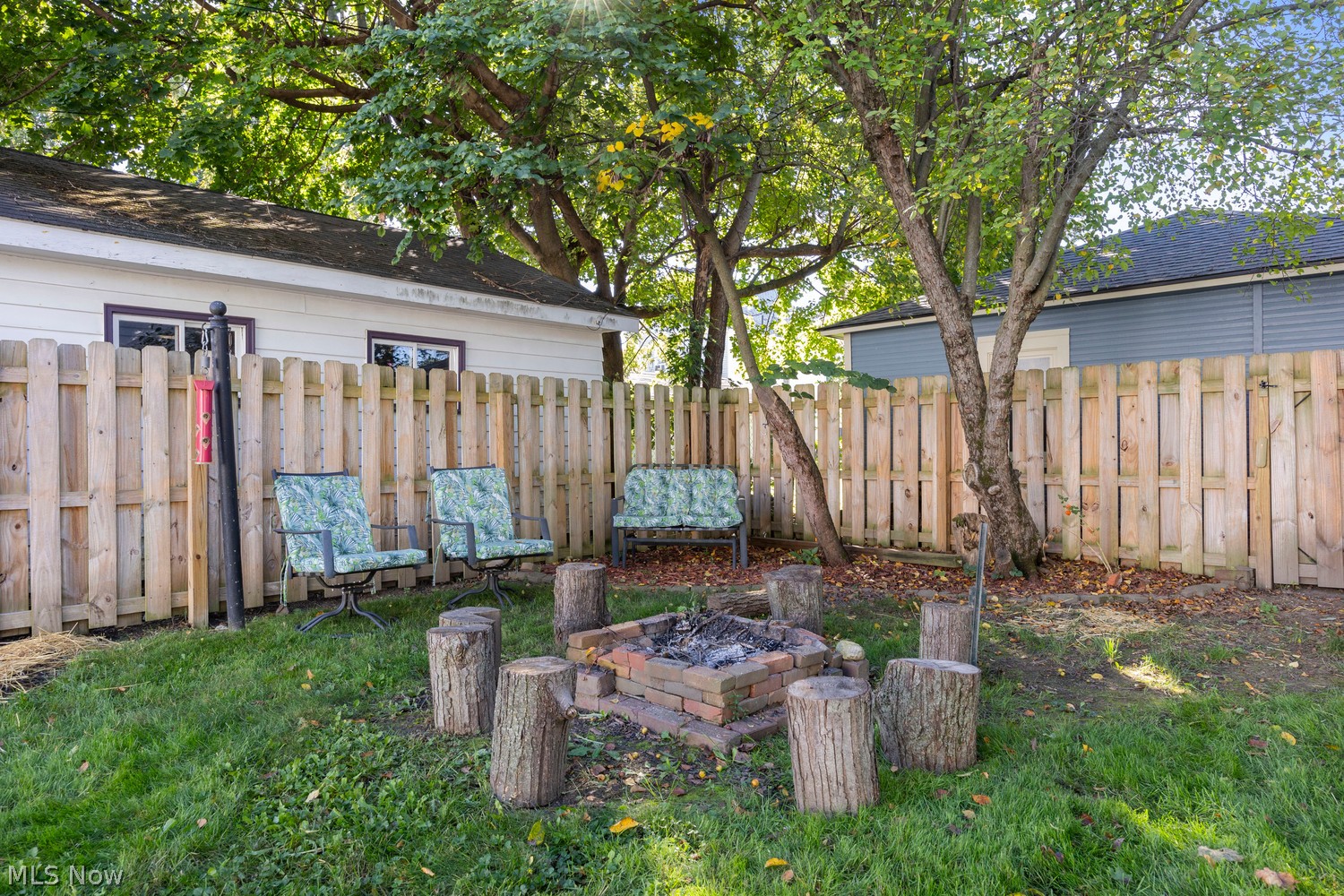 207 Eastern Heights Boulevard Elyria OH 44035