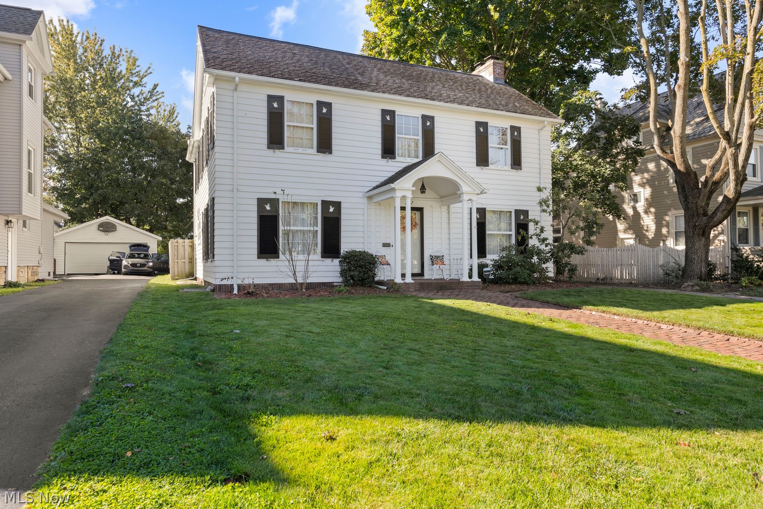 207 Eastern Heights Boulevard Elyria OH 44035