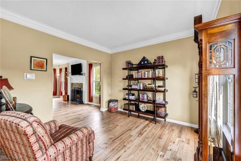 525 Caledonia Drive Wadsworth OH 44281