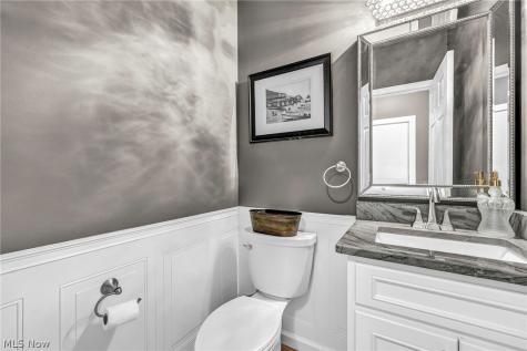 525 Caledonia Drive Wadsworth OH 44281