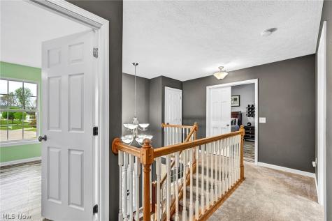525 Caledonia Drive Wadsworth OH 44281
