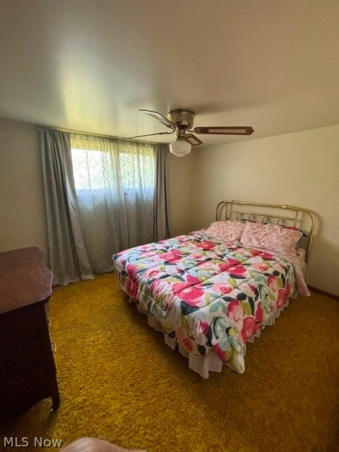 338 S High/alley Freeport OH 43973