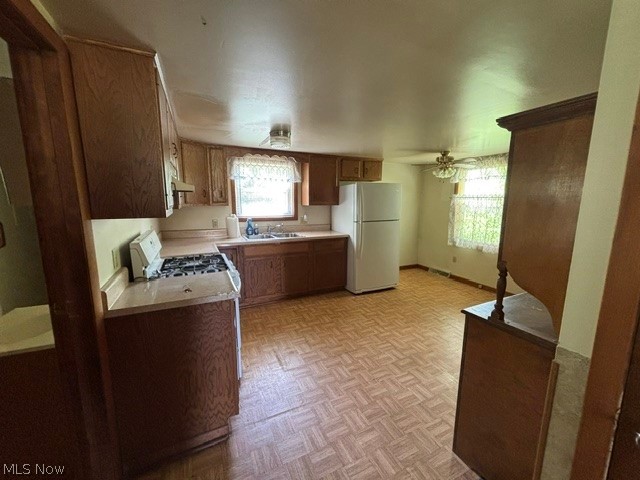 338 S High/alley Freeport OH 43973