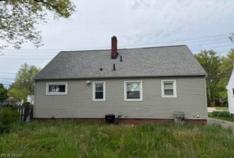 736 E 305th Street Willowick OH 44095