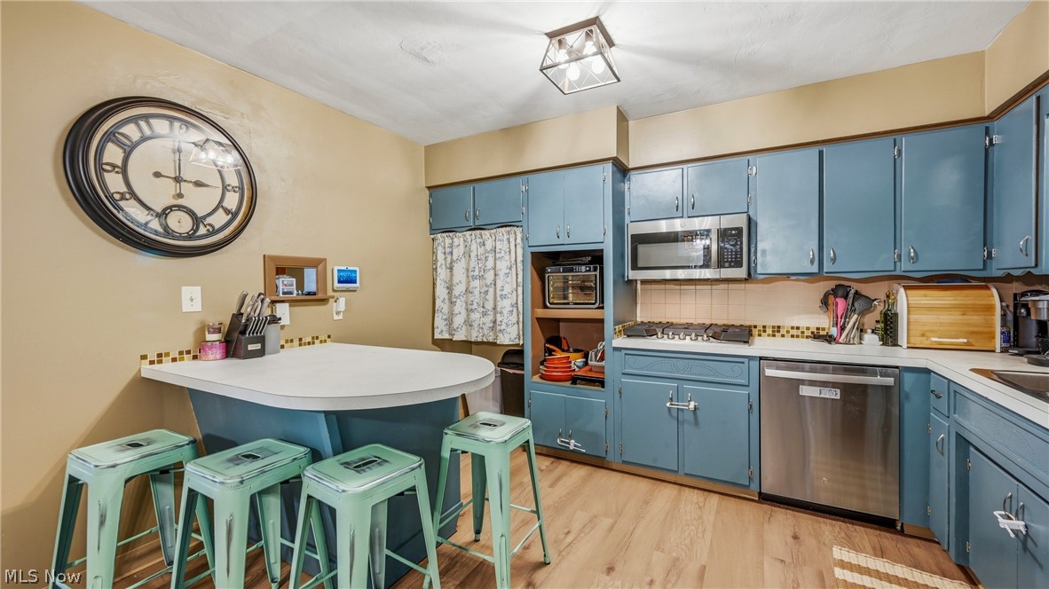 208 Creed Avenue Hubbard OH 44425