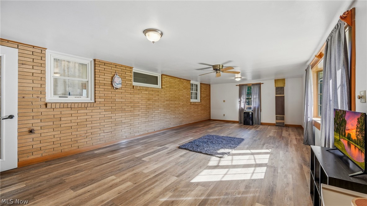 208 Creed Avenue Hubbard OH 44425