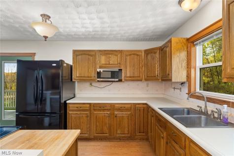 1849 Township Road 1255 Ashland OH 44805