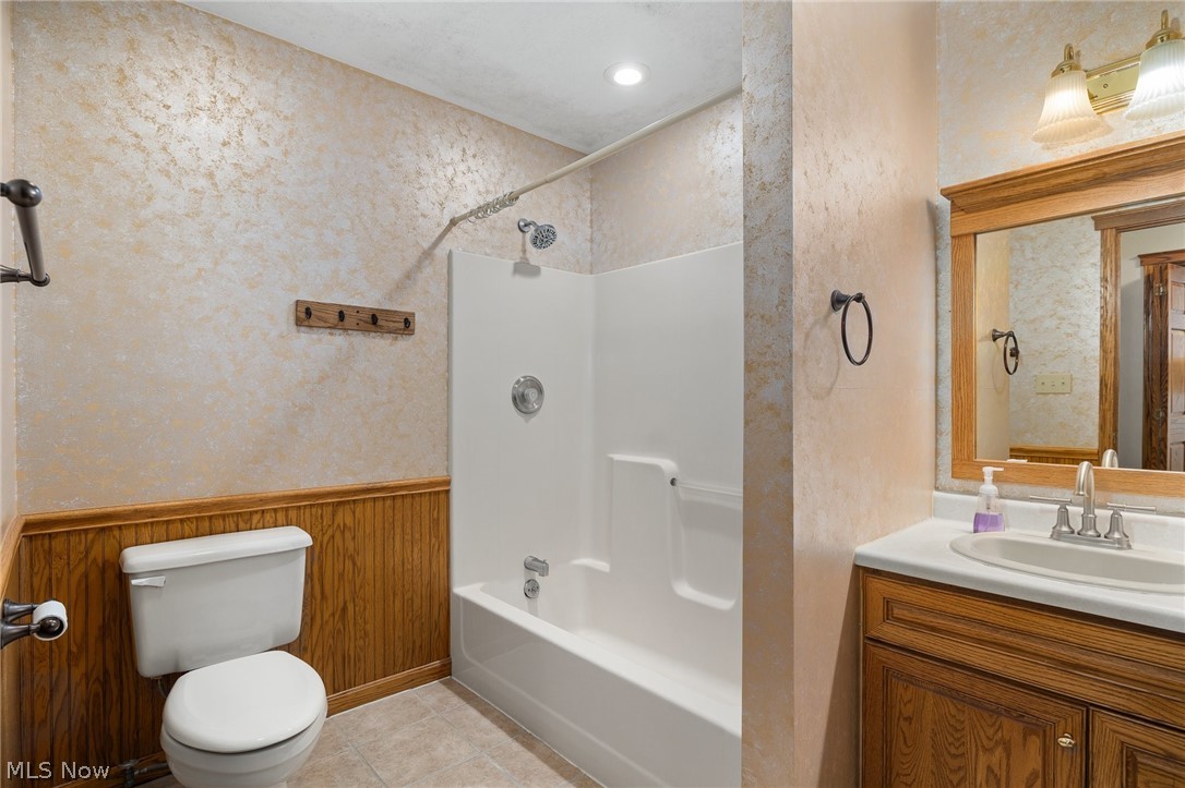 1849 Township Road 1255 Ashland OH 44805