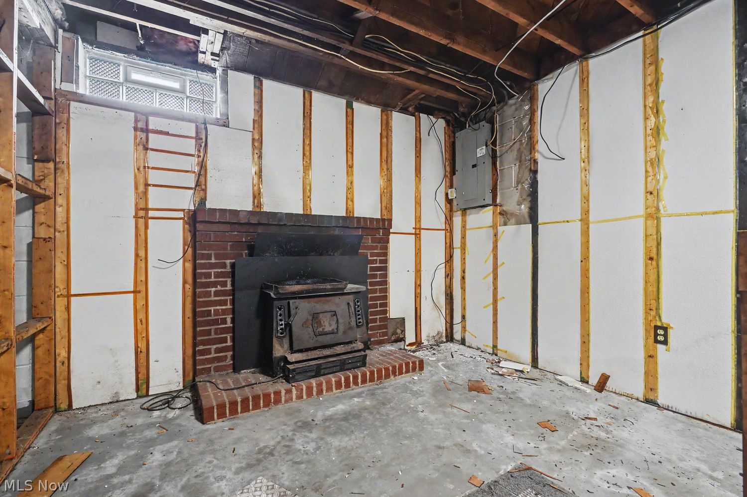 2651 Robindale Avenue Akron OH 44312