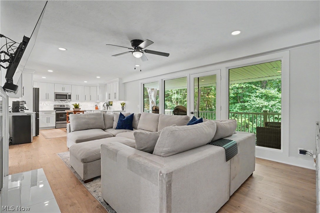 10385 King Coe Lane Strongsville OH 44149