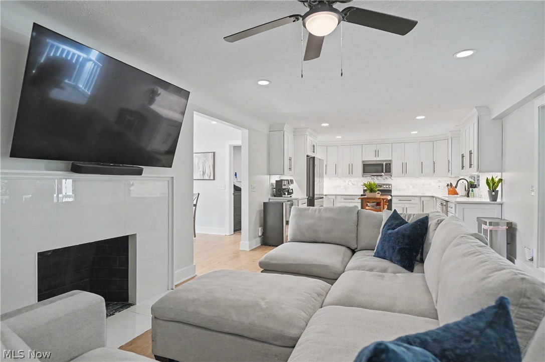 10385 King Coe Lane Strongsville OH 44149