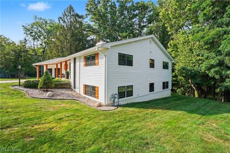 10385 King Coe Lane Strongsville OH 44149