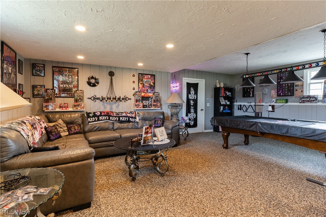 2765 Mcmackin Road Madison OH 44057