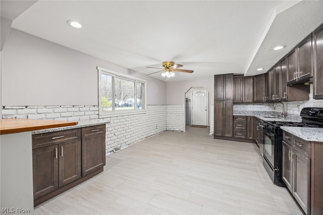 4942 Lear Nagle Road North Ridgeville OH 44039
