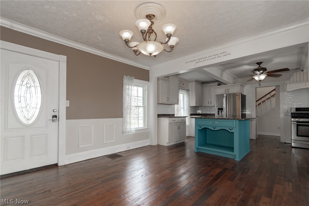 30200 Ridge Road Wickliffe OH 44092