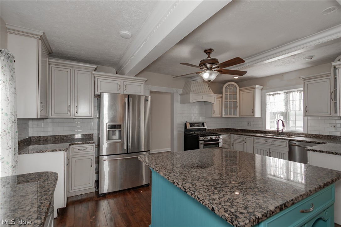 30200 Ridge Road Wickliffe OH 44092