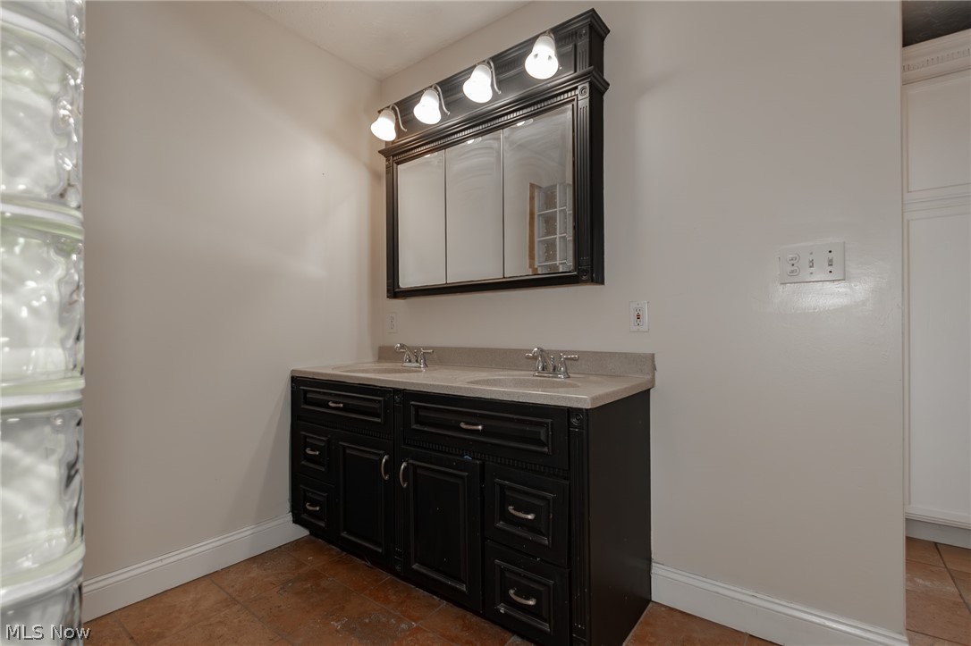 30200 Ridge Road Wickliffe OH 44092