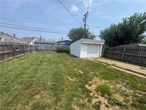 13612 Ellwood Avenue Cleveland OH 44135