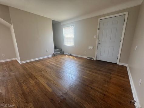 13612 Ellwood Avenue Cleveland OH 44135