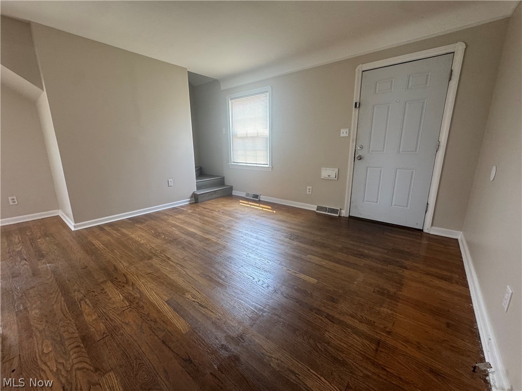 13612 Ellwood Avenue Cleveland OH 44135