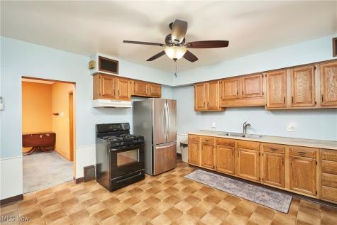 7206 Deveny Avenue Cleveland OH 44105