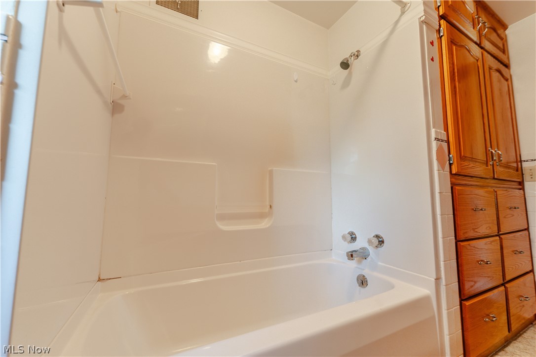 6052 County Road 201 Millersburg OH 44654