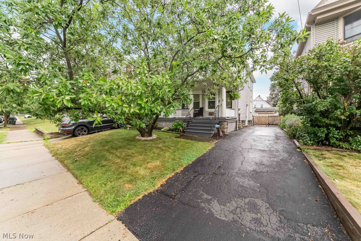 1228 Hall Avenue Lakewood OH 44107
