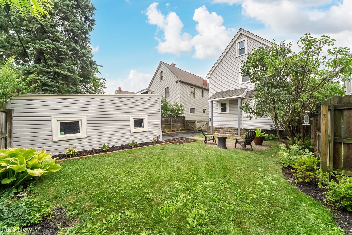 1228 Hall Avenue Lakewood OH 44107
