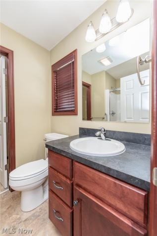 3671 Dornoch Drive Wooster OH 44691