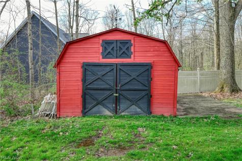 8873 Cooley Road Ravenna OH 44266