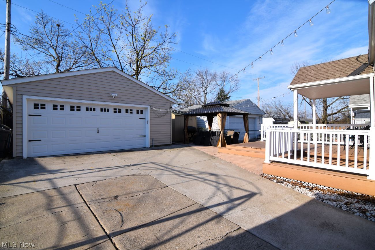 16208 Talford Avenue Cleveland OH 44128