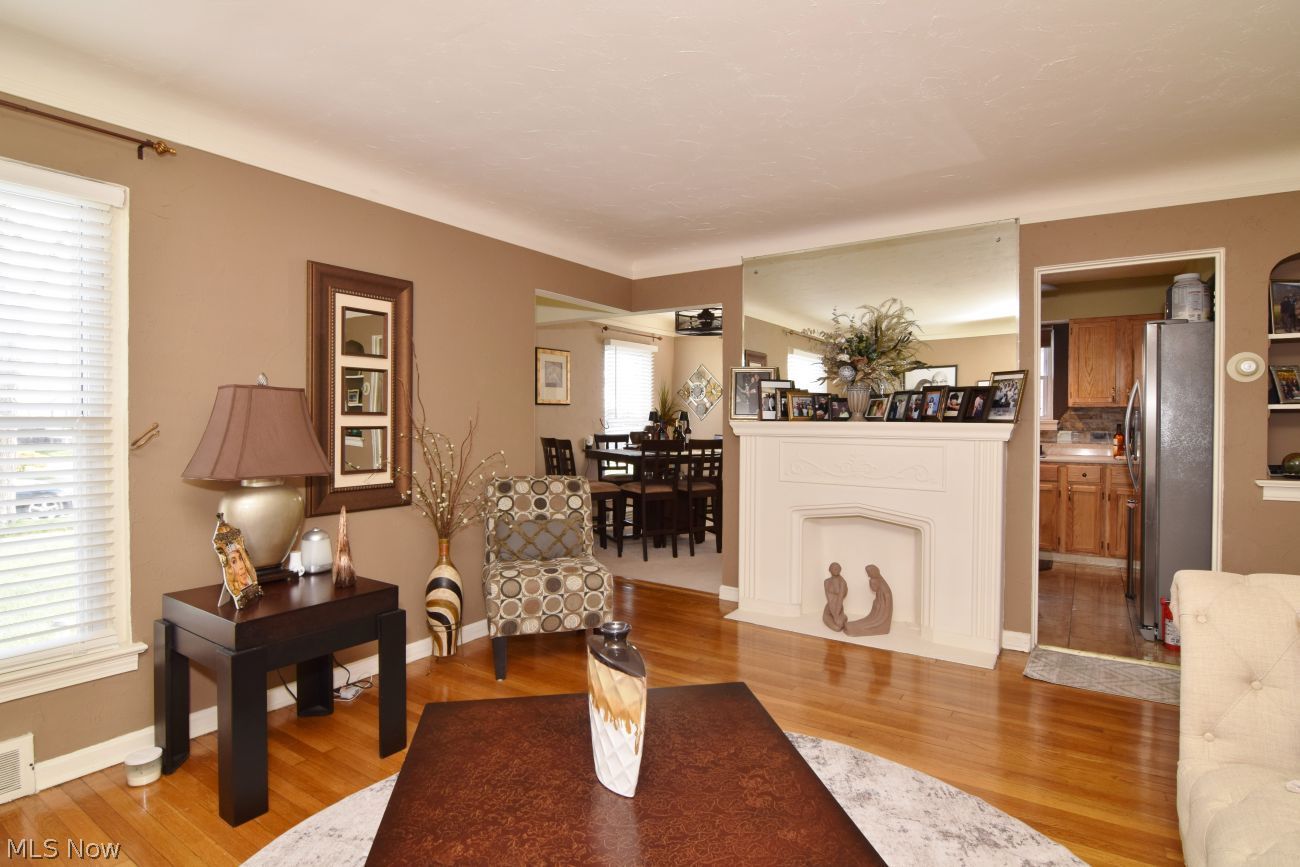 16208 Talford Avenue Cleveland OH 44128