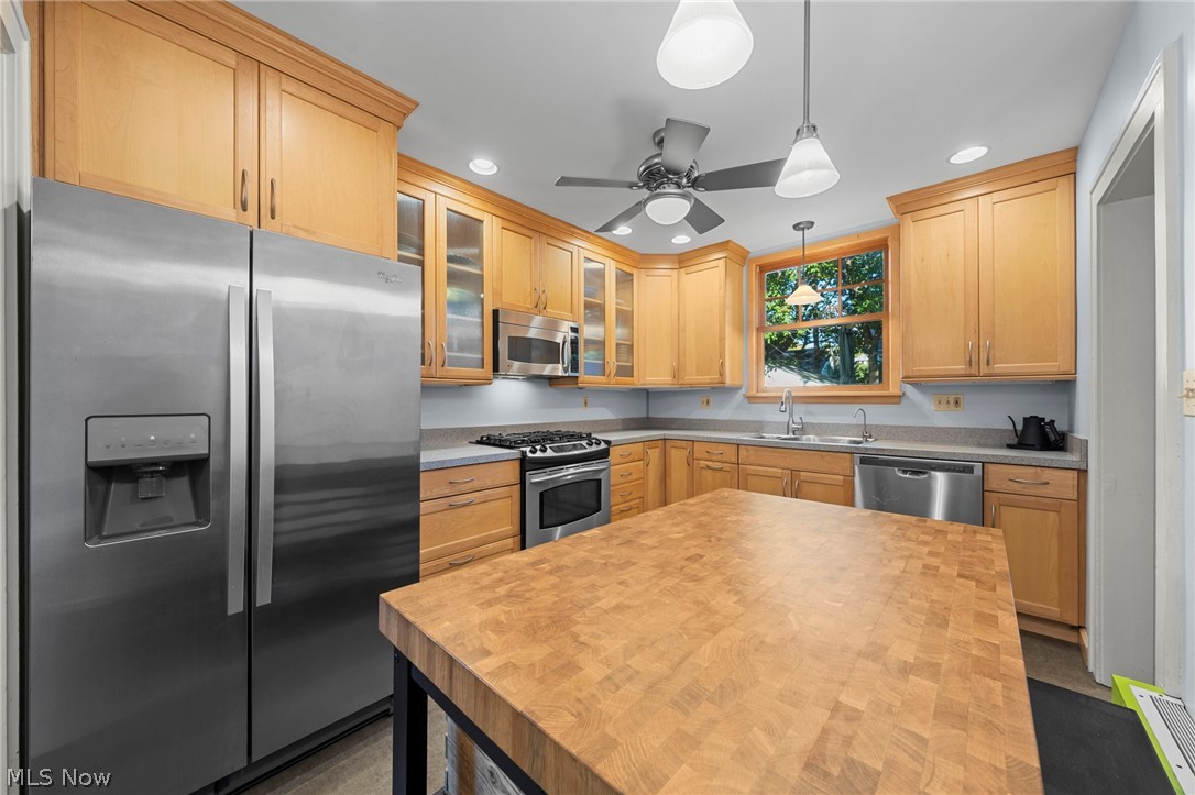 2219 Lamberton Road Cleveland Heights OH 44118