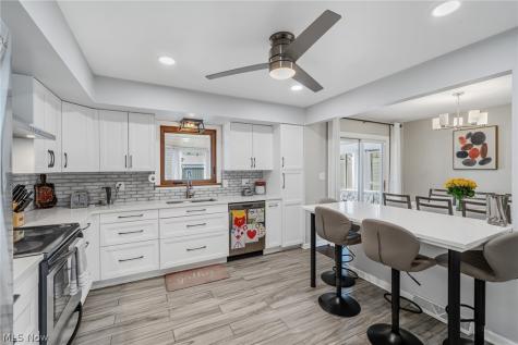 5520 Ralston Drive Parma OH 44129