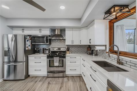 5520 Ralston Drive Parma OH 44129