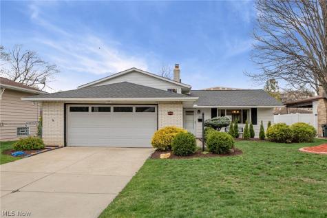 5520 Ralston Drive Parma OH 44129
