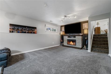 5520 Ralston Drive Parma OH 44129