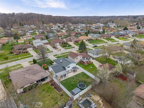 5520 Ralston Drive Parma OH 44129
