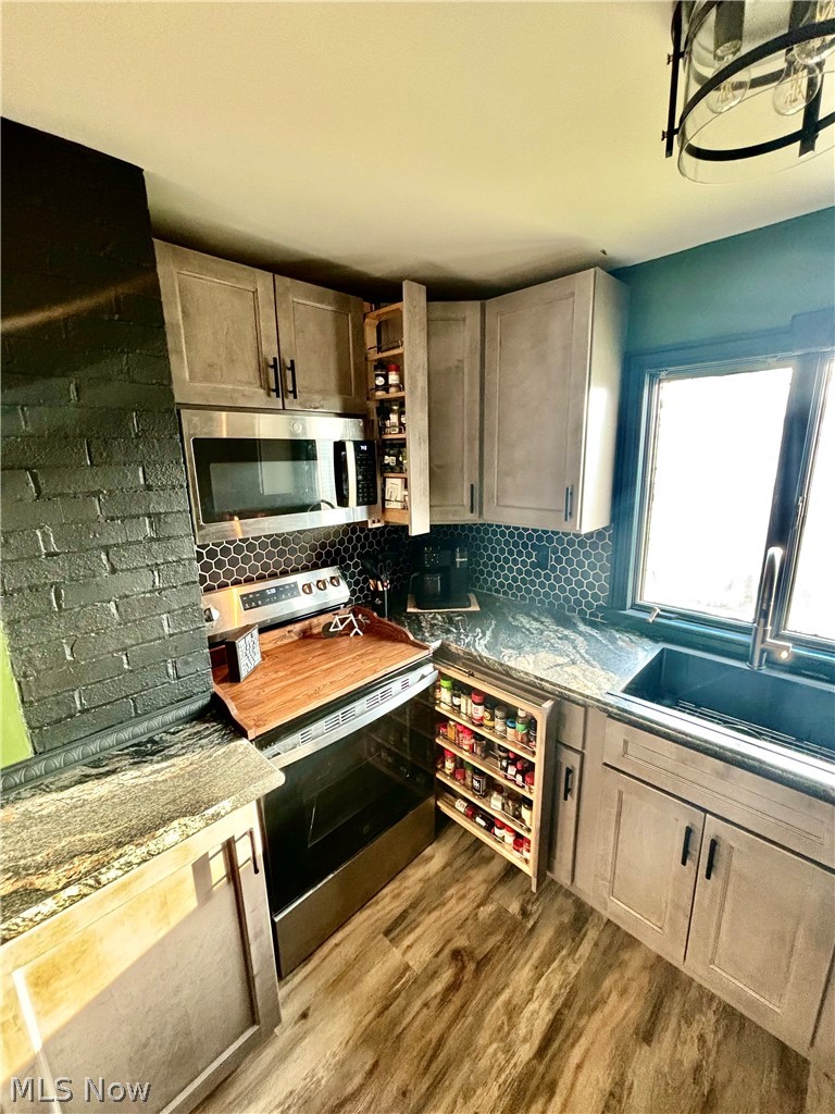 703 Seneca Street NE Massillon OH 44646