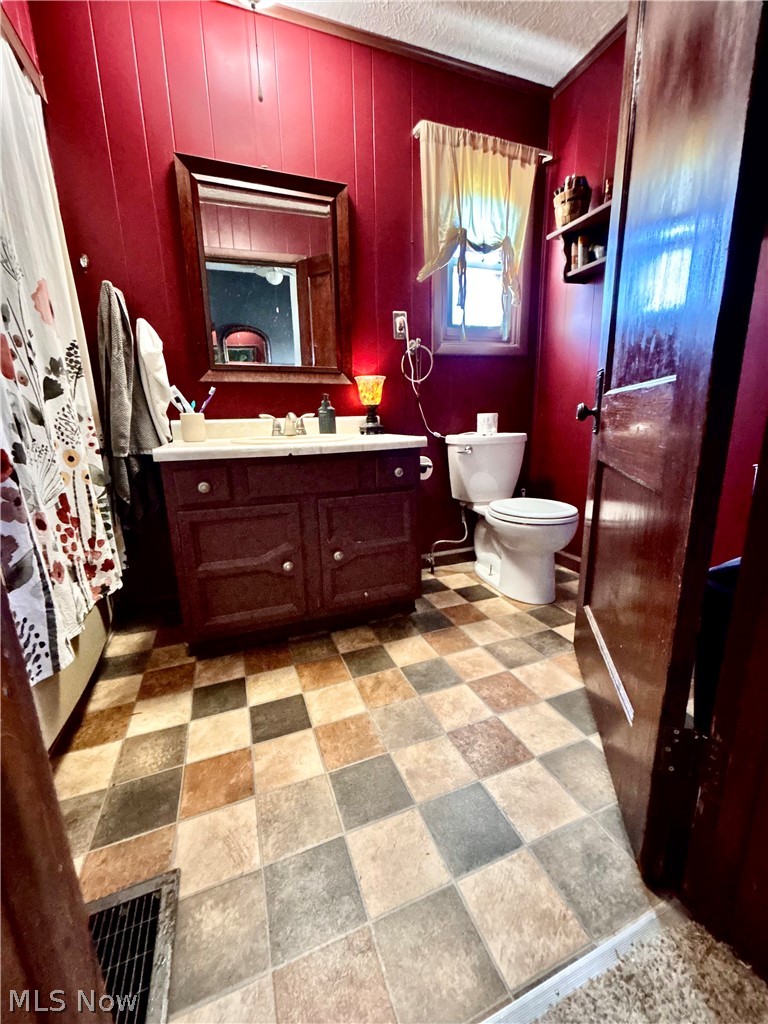703 Seneca Street NE Massillon OH 44646