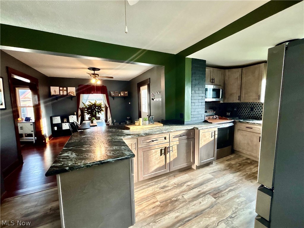 703 Seneca Street NE Massillon OH 44646