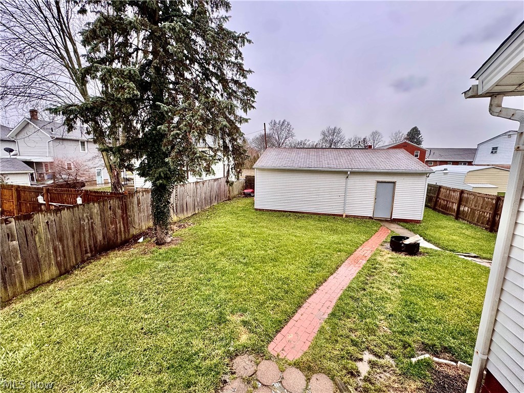 703 Seneca Street NE Massillon OH 44646