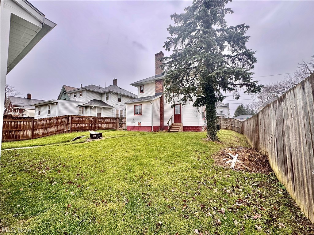 703 Seneca Street NE Massillon OH 44646