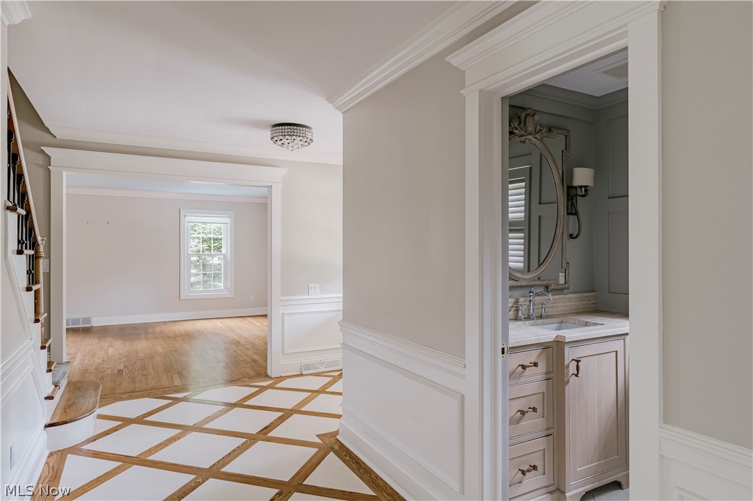 31099 Fairmount Boulevard Pepper Pike OH 44124