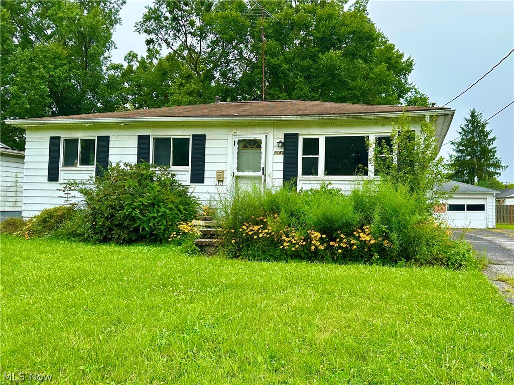 1185 Southern Boulevard NW Warren OH 44485