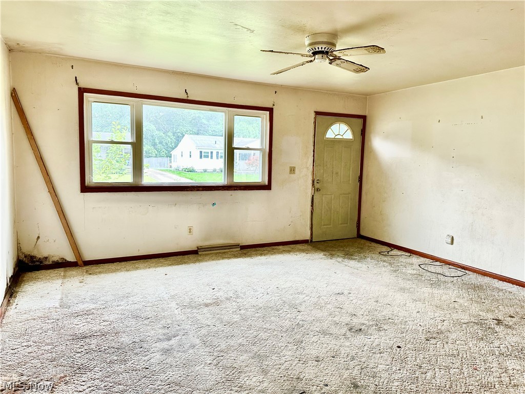 1185 Southern Boulevard NW Warren OH 44485