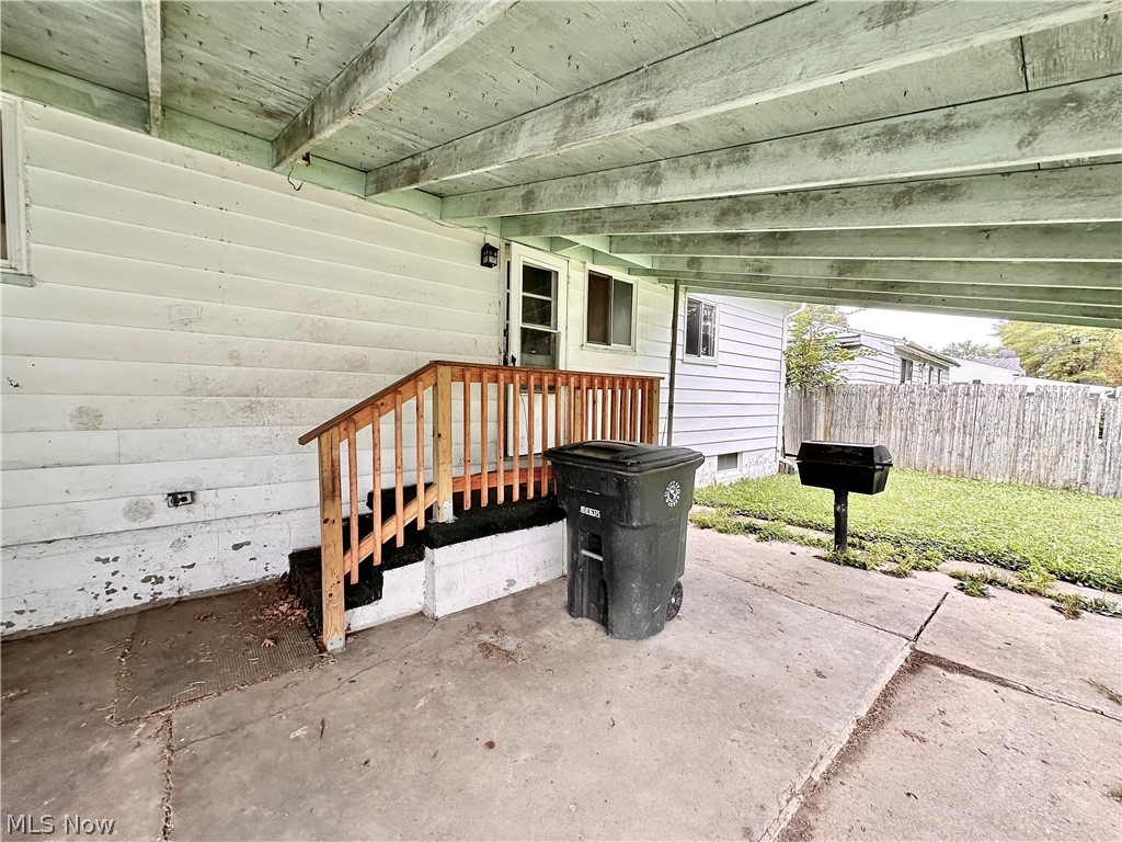 1185 Southern Boulevard NW Warren OH 44485