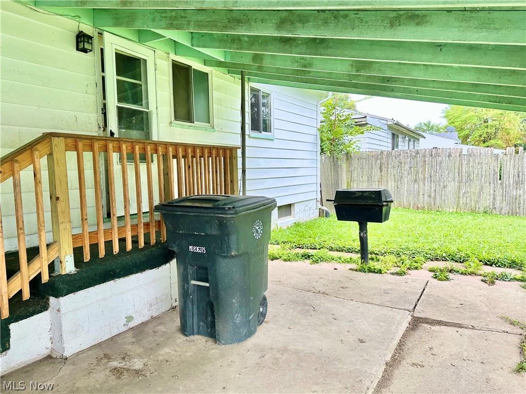 1185 Southern Boulevard NW Warren OH 44485